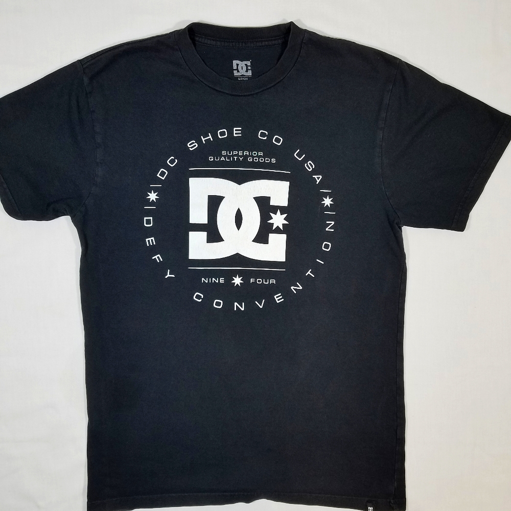 DC Shoe Co. USA Defy Convention Short Sleeve Tee